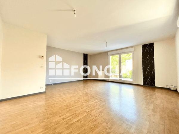 Location Appartement 4 pièces 80.77 m² - 142 RUE DE MARLY Montigny Les Metz 57950