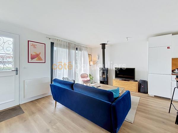 Location
                Maison100 m² - 5 Pièces -
                    BASSUSSARRY (64200)