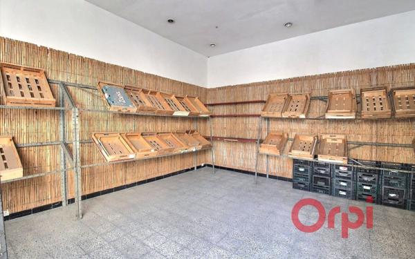 Immeuble à vendre    10 pièces • 165,19 m2 Marseille 7