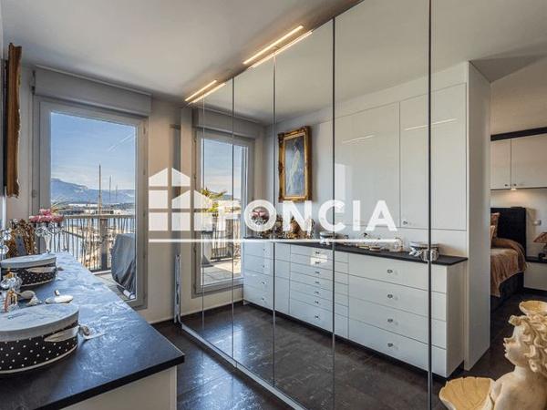 À vendre Appartement 4 pièces 94 m² - La Seyne-sur-mer 83500