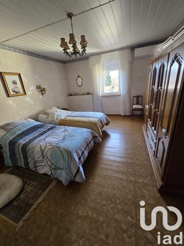 House for sale 8 rooms 176 m² Falck