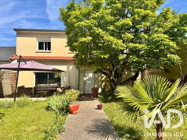 Location maison 4 pièces 118,4 m² Noiseau