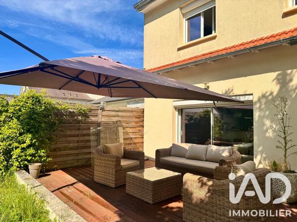 Location maison 4 pièces 118,4 m² Noiseau