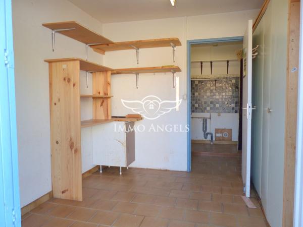 maison T4 de 88m² sur 410m² de terrain.