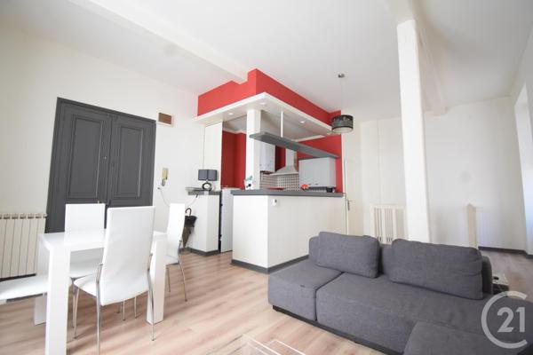 Appartement F2 à vendre  2 pièces - 65,17 m2 VICHY - 03