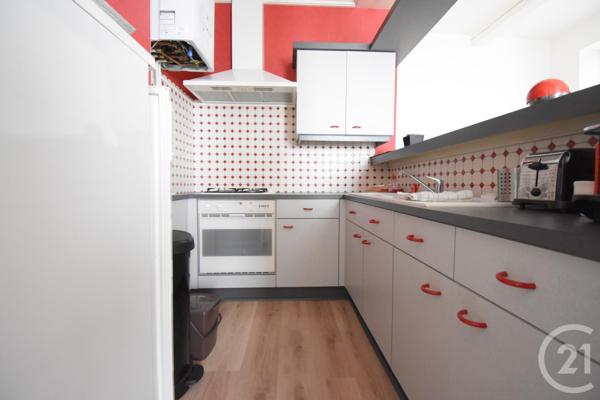 Appartement F2 à vendre  2 pièces - 65,17 m2 VICHY - 03