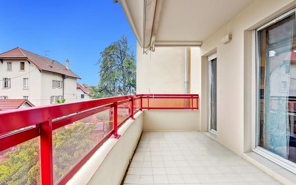Appartement à vendre    5 pièces • 97 m2 Annemasse