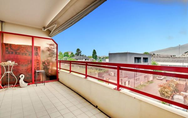 Appartement à vendre    5 pièces • 97 m2 Annemasse