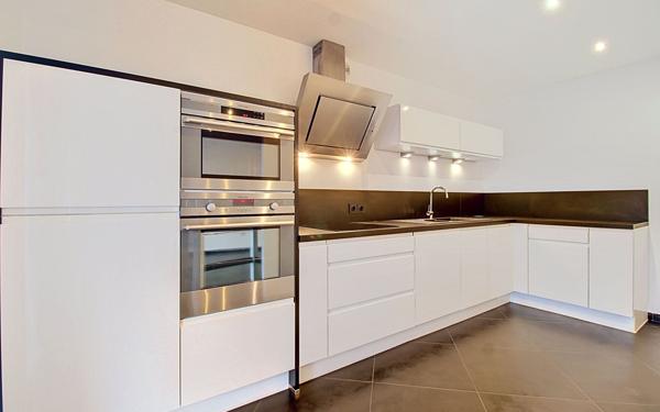 Appartement à vendre    5 pièces • 97 m2 Annemasse