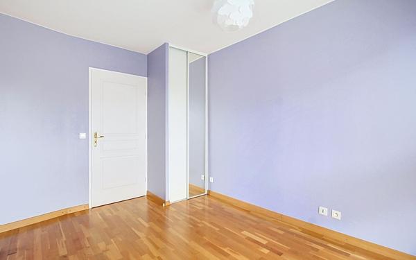 Appartement à vendre    5 pièces • 97 m2 Annemasse