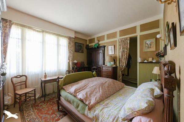Maison à vendre |  Issy-les-Moulineaux |  6 pièces | 150 m²