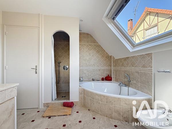 Maison à vendre 6 pièces 154 m² Eaubonne
