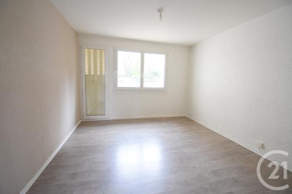 Appartement T4 à vendre  4 pièces - 67,30 m2 VICHY - 03