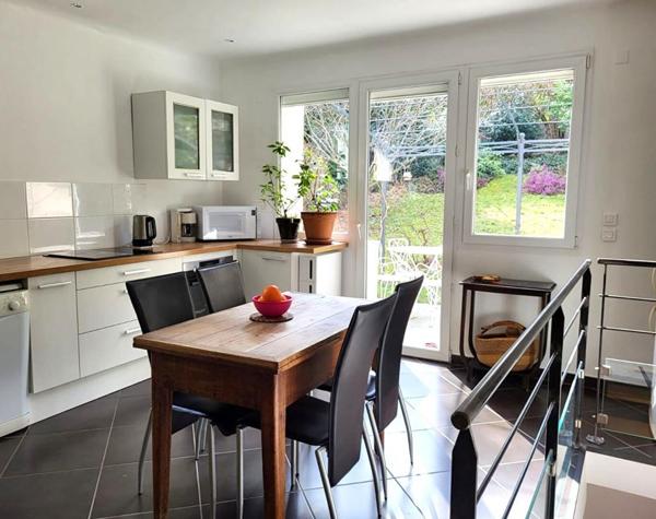 Saint Etienne secteur la Vivaraize maison 4 pièces 2 chambres sur 706m² de terrain