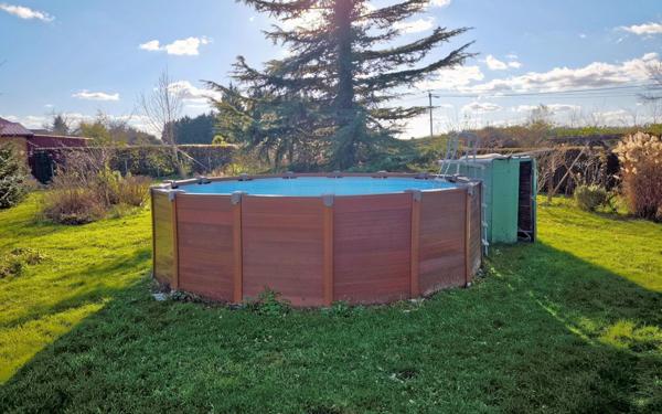 Maison à vendre    5 pièces •  Castelnau-Rivière-Basse