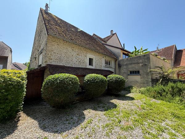 Maison - 7 pièces - 190 m²