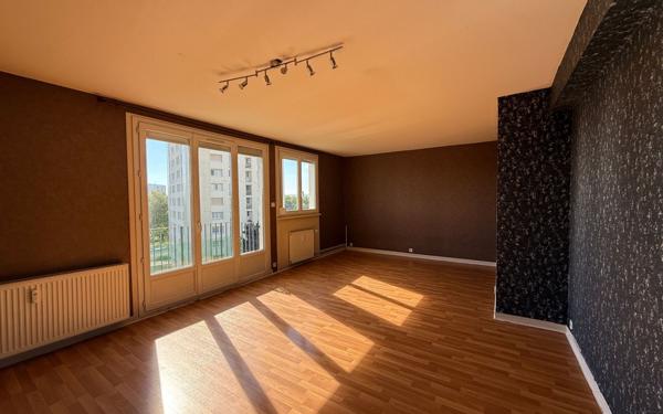 Appartement à vendre    4 pièces • 78 m2 Reims