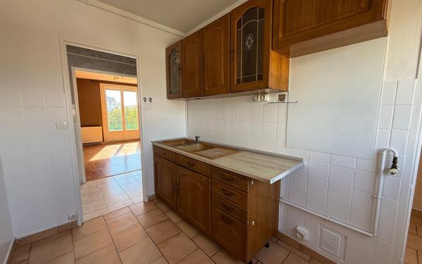 Appartement à vendre    4 pièces • 78 m2 Reims