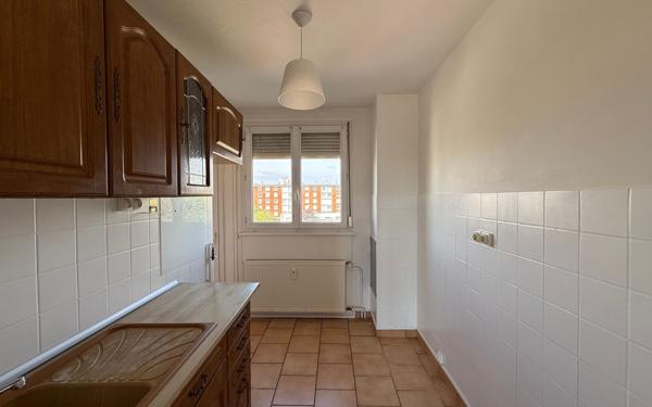 Appartement à vendre    4 pièces • 78 m2 Reims