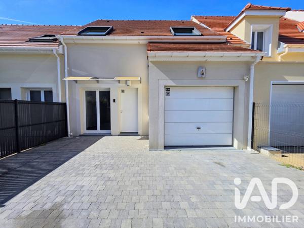 Maison à vendre 5 pièces 76 m² Auneau-Bleury-Saint-Symphorien