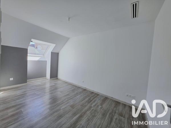 Maison à vendre 5 pièces 76 m² Auneau-Bleury-Saint-Symphorien