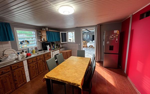 Maison à vendre    4 pièces •  Le Tampon