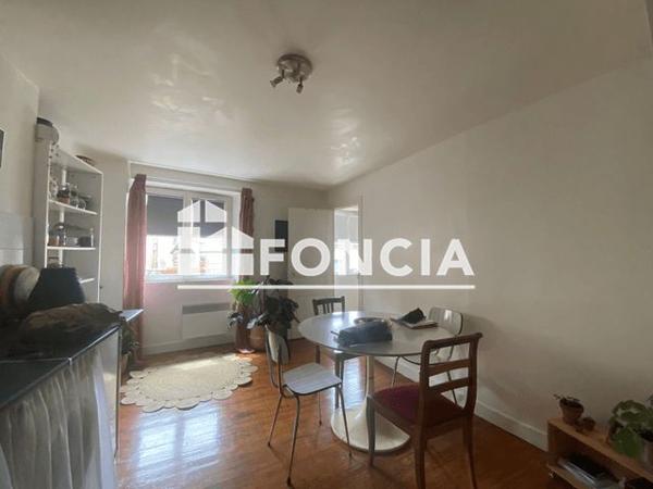 Location Appartement 2 pièces 53.92 m² - 8 RUE SAINT SILAIN Perigueux 24000