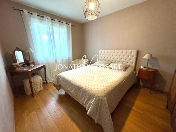 Verneuil-Sur-Seine: Maison 7pcs-5ch- 152m2 avec sous sol total et magnifique jardin