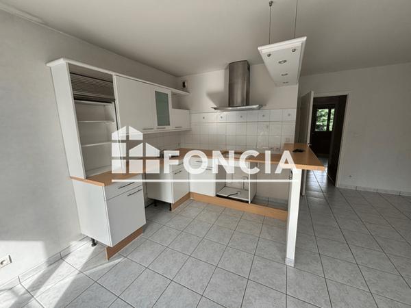 Location Appartement 3 pièces 67.07 m² - 73 RUE FONTAINE BLANCHE Chambray Les Tours 37170