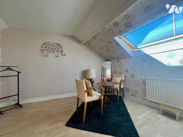 SUBLES - MAISON ANCIENNE 130 M²