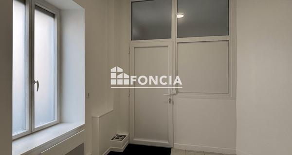 Location Local commercial 2 pièces 31 m² - ÉTampes 91150
