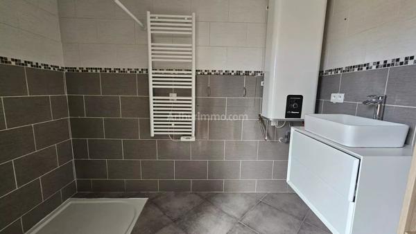 Vente                                                      Appartement
                        
                     2 pièces                      47 m2                     à Montlhéry