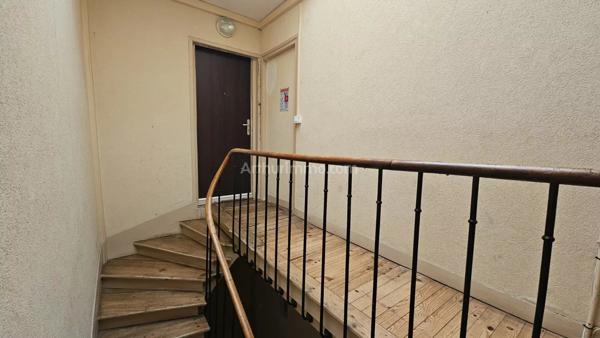Vente                                                      Appartement
                        
                     2 pièces                      47 m2                     à Montlhéry