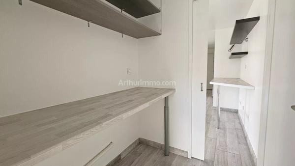 Vente                                                      Appartement
                        
                     2 pièces                      47 m2                     à Montlhéry