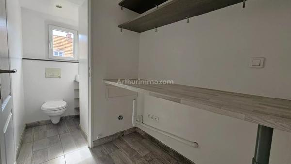 Vente                                                      Appartement
                        
                     2 pièces                      47 m2                     à Montlhéry
