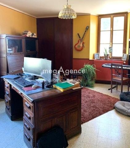 Maison à Courville-sur-Eure, 28190 - 7 pièces 175m²