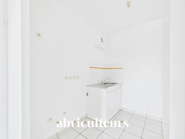 Appartement T2 44,14 m² 1er étage avec vue dégagée Résidence de standing avec vue dégagée