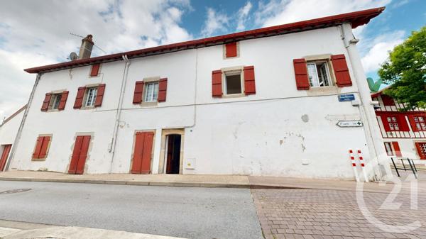 Appartement F4 à vendre  5 pièces - 102 m2 URRUGNE - 64