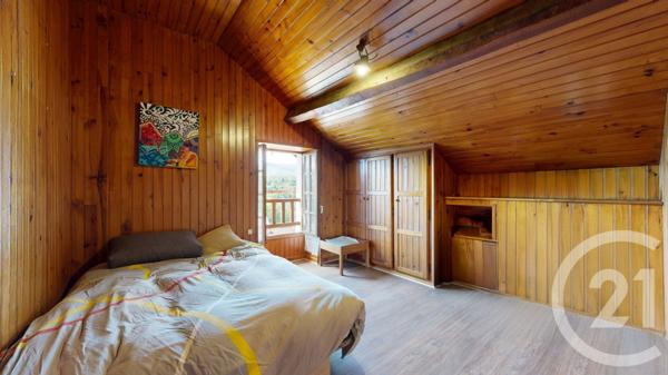 Appartement F4 à vendre  5 pièces - 102 m2 URRUGNE - 64