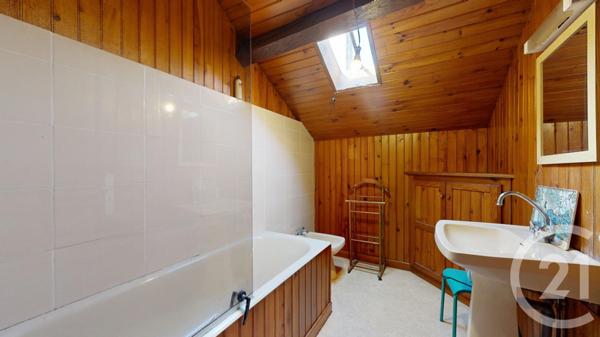 Appartement F4 à vendre  5 pièces - 102 m2 URRUGNE - 64