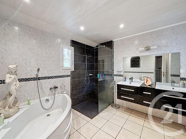 Maison à vendre  6 pièces - 166,34 m2 UCCIANI - 201