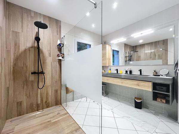 MAISON VUE PANORAMIQUE, ACCES PLAGE PAR SENTIER BOISE, LA TRANCHE SUR MER