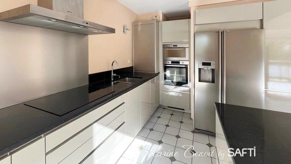 Appartement triplex traverssant vue Seine et parc