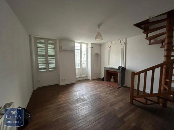 Immeuble à vendre 256m²