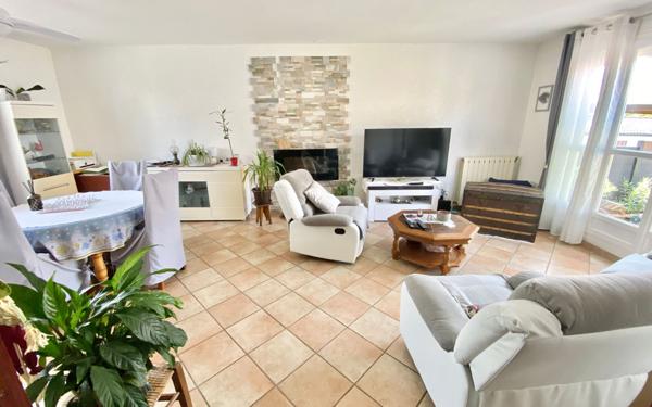 Maison à vendre    4 pièces • 90 m2 Boussy-Saint-Antoine