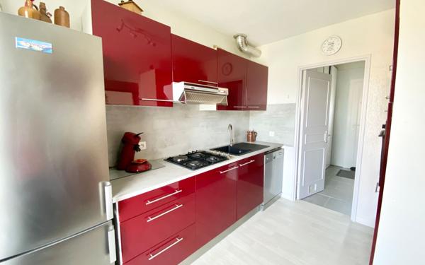 Maison à vendre    4 pièces • 90 m2 Boussy-Saint-Antoine