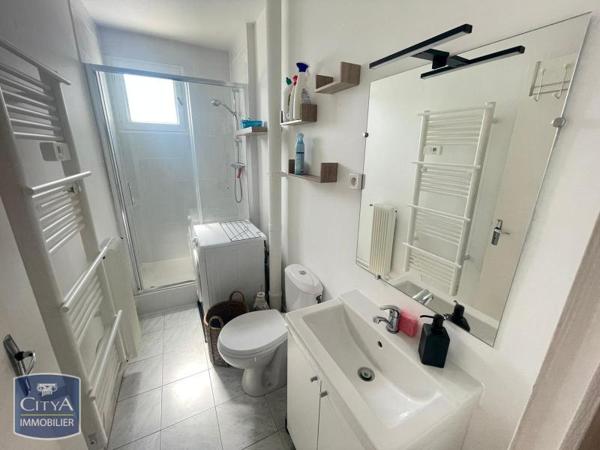 Appartement à louer 1 pièce 32.83m²