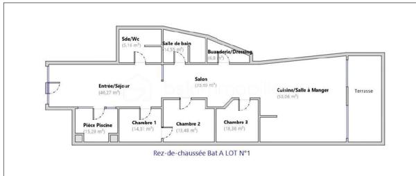 Située dans le quartier Signac – Murs à Pêches à Montreuil, au cœur d’un environnement verdoyant et préservé, cette maison de plain-pied d’environ 223 m² incarne un esprit loft industriel rare, mêlant volumes exceptionnels, lumière naturelle omniprésente et prestations haut de gamme.

Entièrement repensée par un architecte-designer il y a six ans, elle a bénéficié d’une rénovation complète avec des matériaux de qualité, une isolation performante et une attention particulière portée aux finitions. Verrières industrielles, puits de lumière et ouvertures généreuses confèrent à l’ensemble une atmosphère à la fois contemporaine et chaleureuse.

La pièce de vie, d’environ 130 m², constitue le cœur de la maison. Elle réunit une entrée / séjour lumineux, une salle à manger conviviale, une cuisine ouverte sur un salon avec cheminée moderne. L’ensemble s’ouvre largement sur un jardin arboré, offrant un cadre de vie paisible et verdoyant.
Une surprise vous attend avec la découverte d'un espace détente de 15m² révélant une piscine intérieure chauffée et d'une profondeur d'1m30 ! (traitement au sel, VMC dédiée).

L'espace nuit, comprends trois chambres aux volumes généreux et rangements intégrés, deux salles d’eau, dont une grande salle de bains avec baignoire et douche hammam, un dressing indépendant et un emplacement de stockage.

Deux grandes terrasses (avant et arrière) complètent l'ensemble, ainsi que deux emplacements de stationnement avec possibilité de borne de recharge électrique.
Alarme
Isolation performante et rénovation récente
Garantie décennale
Triple vitrage
Très bon DPE : B et GES : A

Enorme potentiel d'agrandissement avec la possibilité de surélévation permettant un gain d’environ 150 m² supplémentaires (sous réserves des autorisations d'usage).

Un bien d’exception alliant charme, confort, modernité et fort potentiel d’évolution, dans un environnement privilégié aux portes de Paris.

Ligne 9 : Mairie de Montreuil à 900m
Parc des Beaumonts à 700m