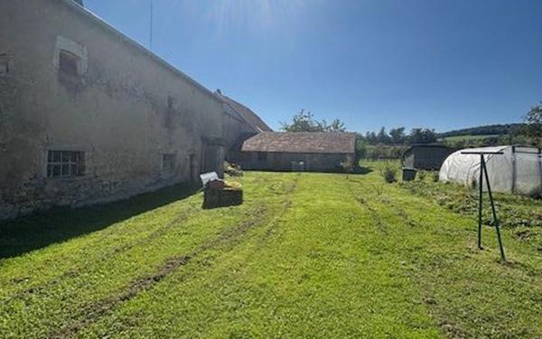 Maison à vendre    3 pièces •  Graffigny-Chemin