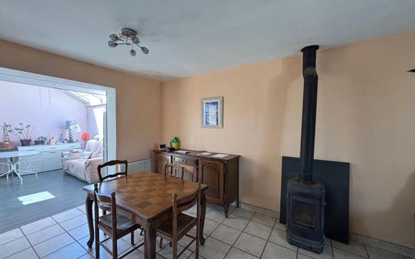 Maison à vendre    6 pièces •  Esquibien